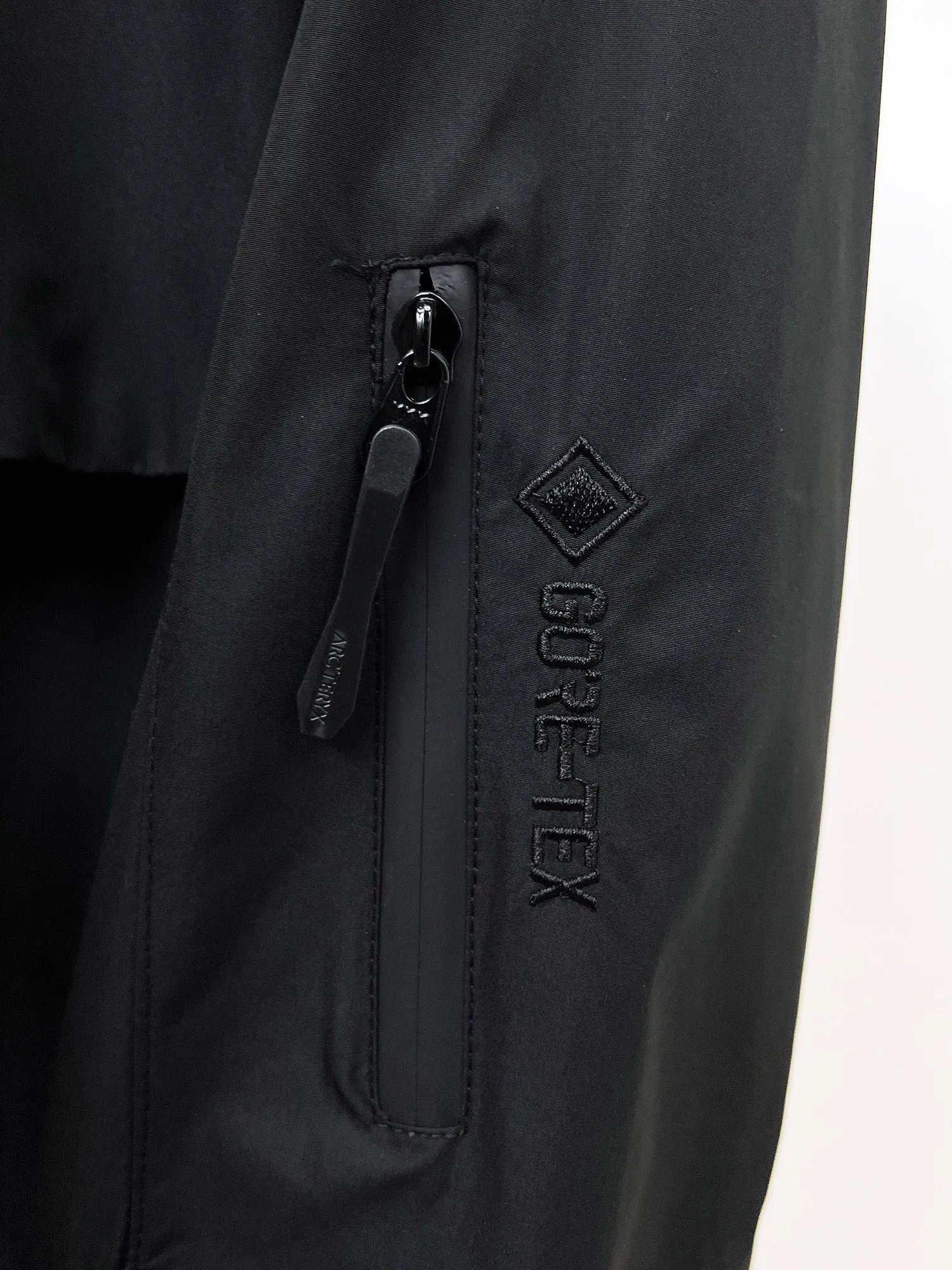 Same Style， ， 2026 New Arrival ，Original Premium Breathable ， ， ， Quality。 ， Sizes：M～3XL，